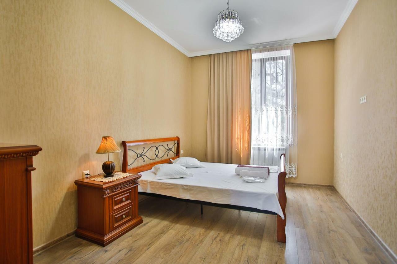 Apartment Anano คูทายสิ ภายนอก รูปภาพ